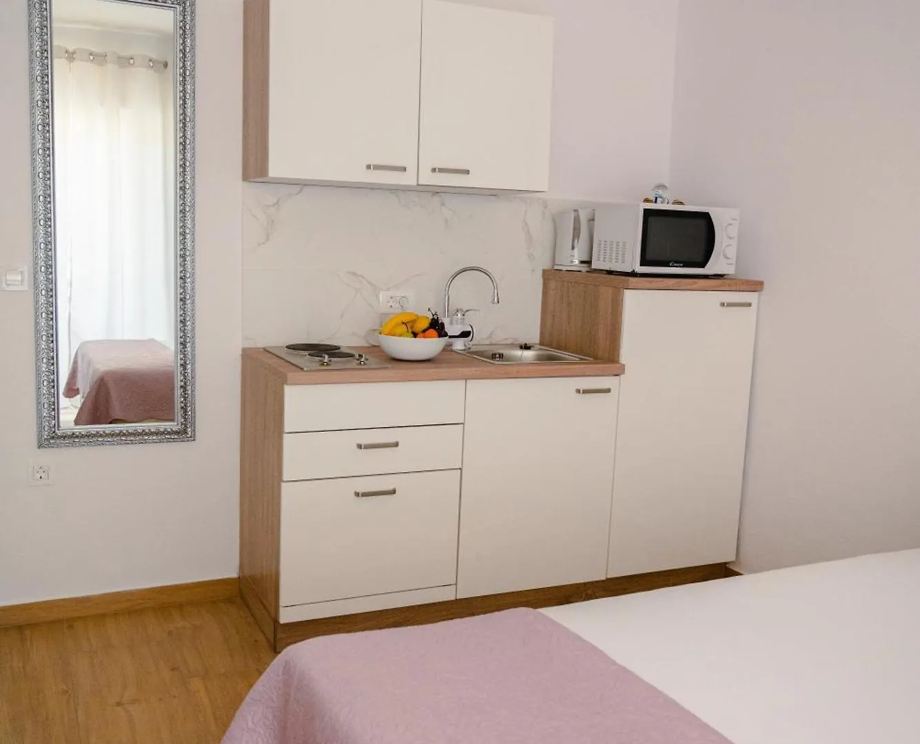 Appartement Apartmani Natalija 4 Stars Mrljane Kroatië