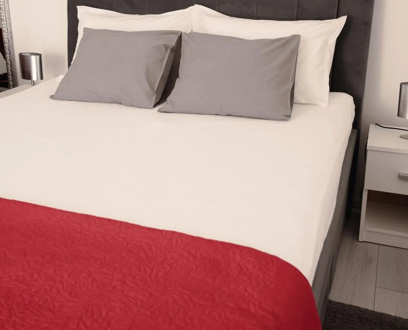 Apartmani Natalija 4 Stars Mrljane